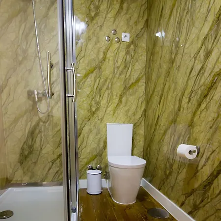 B&B Turista Da Trindade 포르투